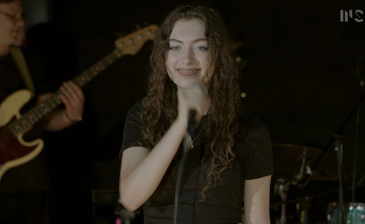 Karolina Szkiłądź – Zapach świeżości // Idziemy na solo! vol. 2